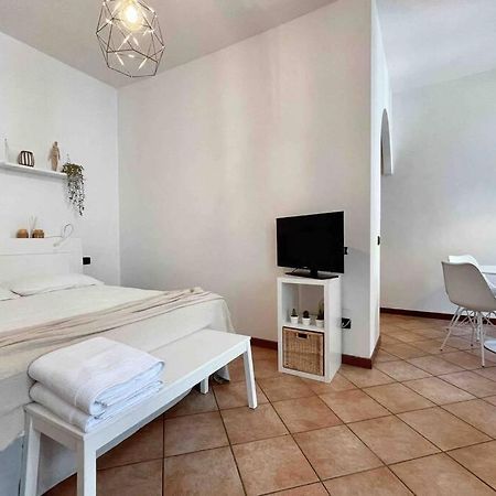 Unconventional Apartment: Centro Storico Con Bici Mantua Dış mekan fotoğraf