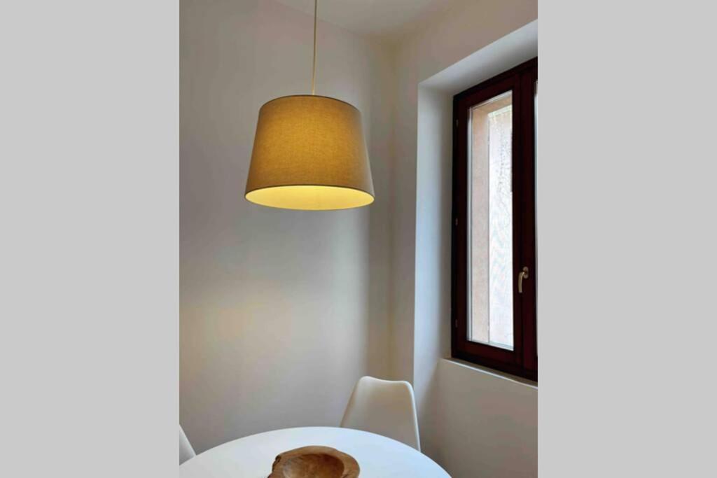 Unconventional Apartment: Centro Storico Con Bici Mantua Dış mekan fotoğraf